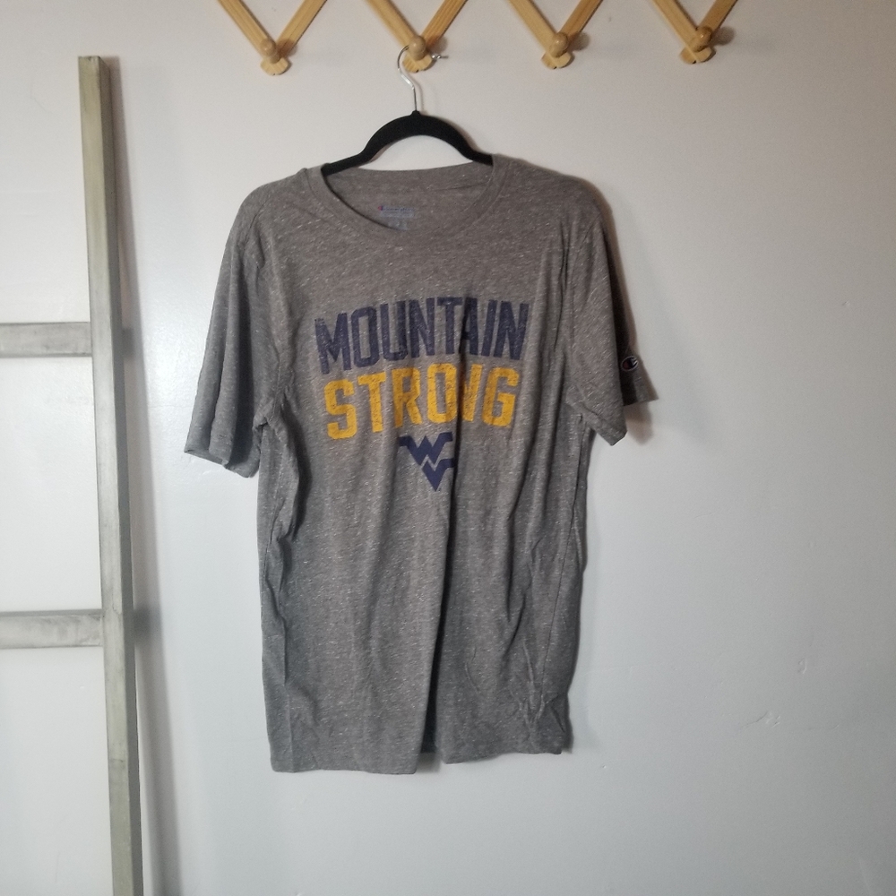 CHAMPION WOMEN'S GRAY ‘MOUNTAIN STRONG’ WV GRAPHIC TEE SIZE LARGE